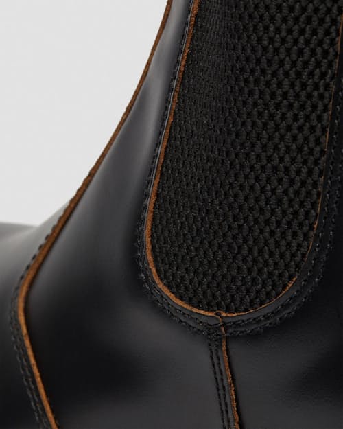 laydown detail image of Vintage 2976 Quilon