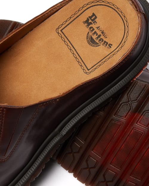 laydown detail image of Orleans San Mule
