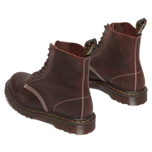 laydown image of 1460 Made in England Wax Commander Lace Up Boots