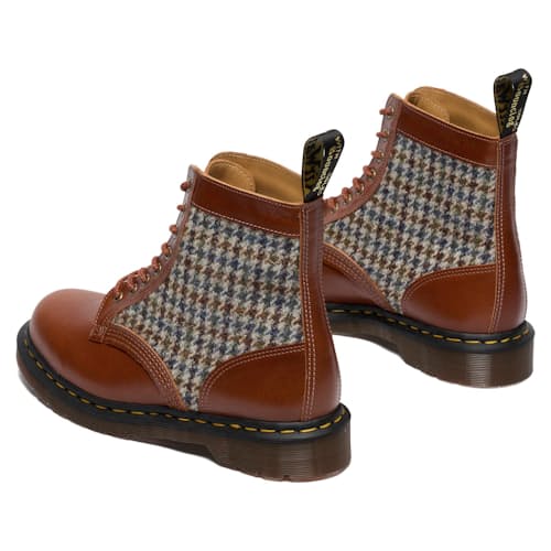 laydown image of Harris Tweed + Classic Calf 1460