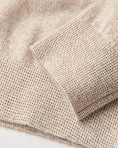 laydown detail image of EasyCash Crewneck Sweater
