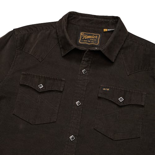 laydown detail image of Banning Corduroy Snapshirt