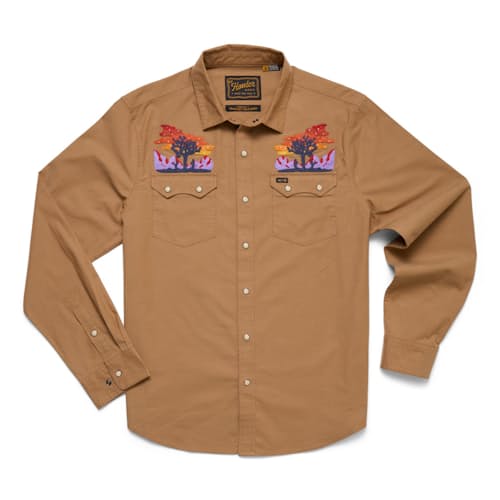 laydown image of Crosscut Deluxe Long Sleeve Snapshirt