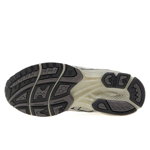 laydown image of Gel-Kayano 14 Sneaker
