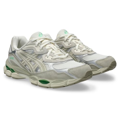 laydown image of Gel-NYC Sneaker