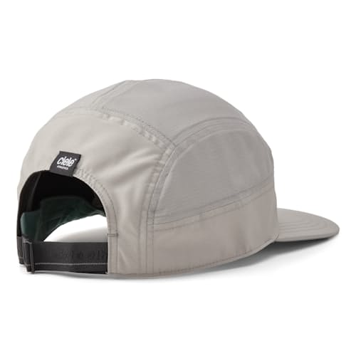 laydown image of GOCap - Comp - Bars Hat