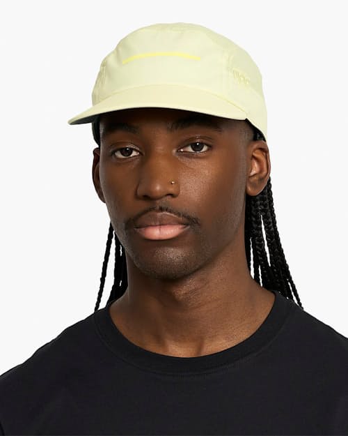 on model image of GOCap - Comp - Bars Hat