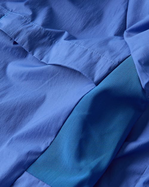 laydown detail image of Running Windshell