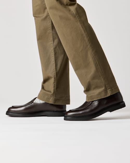 lifestyle image of 365 Pleated Chino Pant - HB Classic