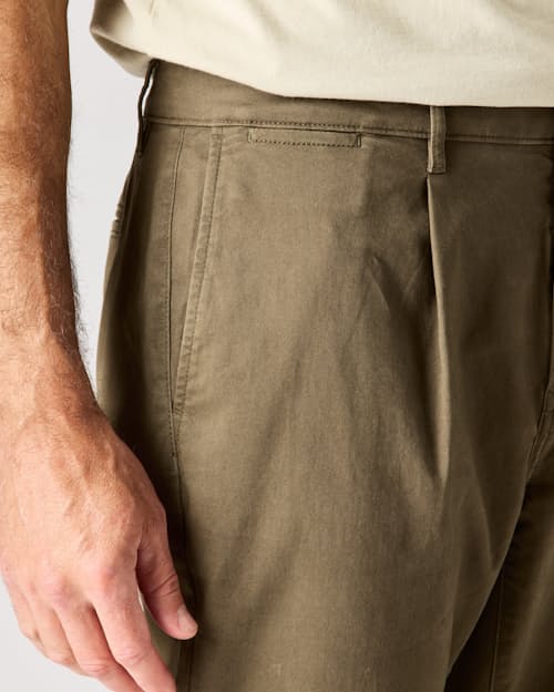 lifestyle image of 365 Pleated Chino Pant - HB Classic