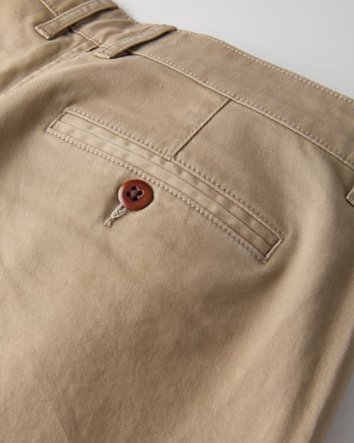 laydown detail image of 365 Pleated Chino Pant