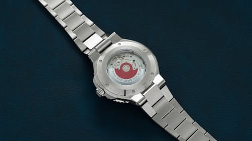 lifestyle image of Aquis Date Watch