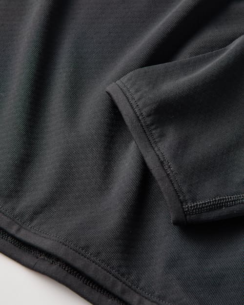 laydown detail image of Delta Half Zip