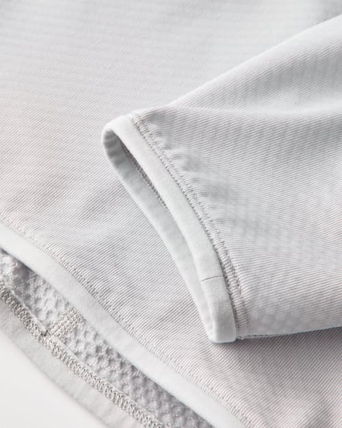 laydown detail image of Delta Half Zip