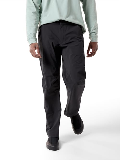 on model image of Cronin Pant