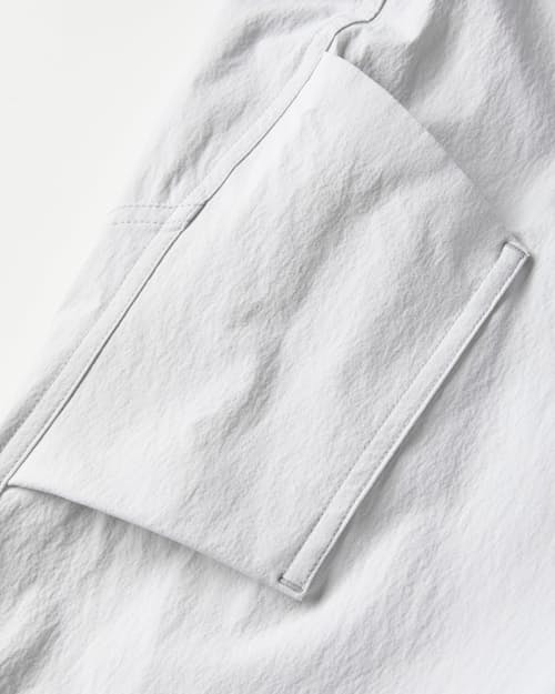 laydown detail image of Cronin Pant