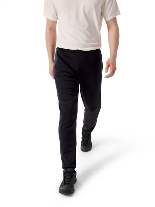 on model image of Kyanite Fleece Pant