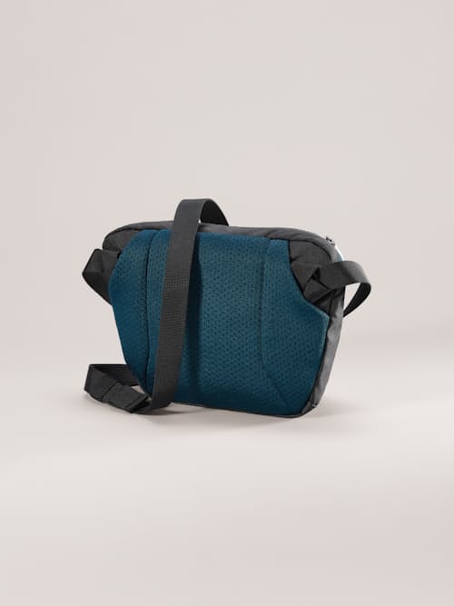 no crop image of Mantis 1 Waist Pack