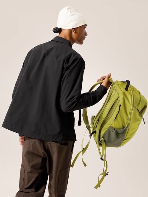 on model image of Mantis 26 Backpack