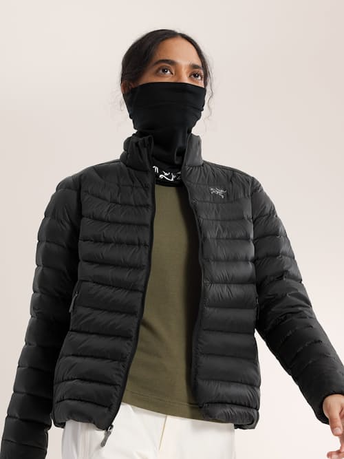 on model image of Satoro Merino Neck Gaiter