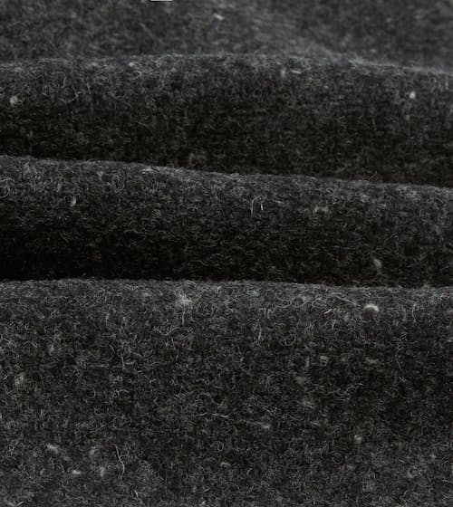 laydown detail image of Raglan Overcoat