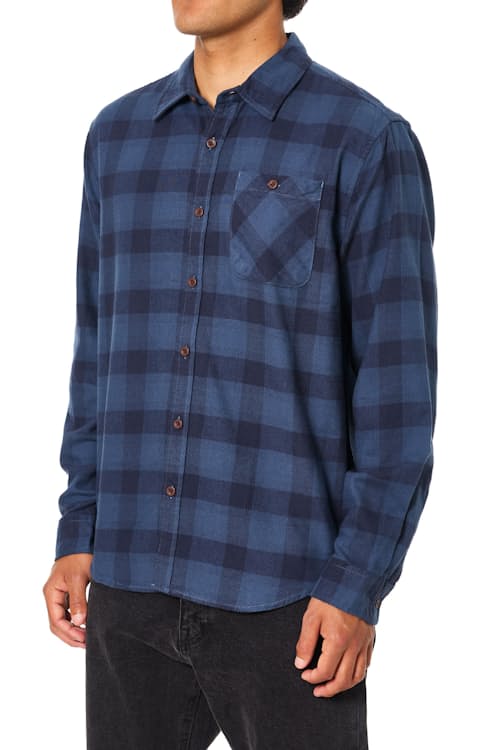 on model image of Derek Lightweight Brushed Flannel