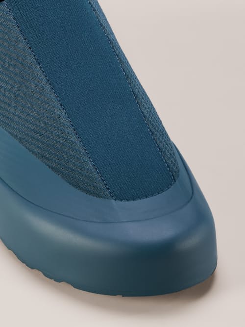 laydown detail image of Kragg Slip On