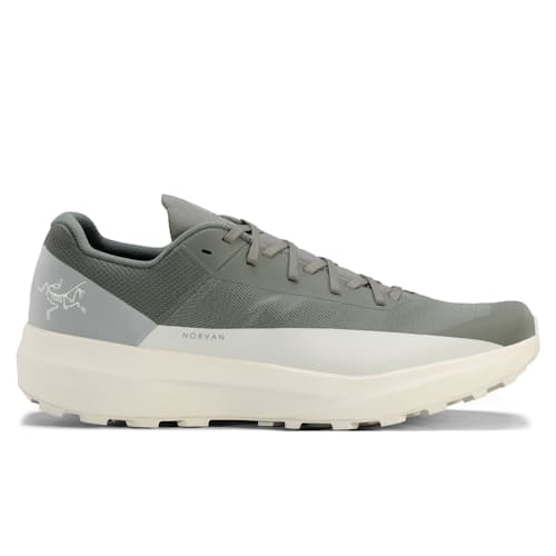 laydown image of Norvan LD 4 Sneaker