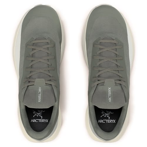 laydown image of Norvan LD 4 Sneaker
