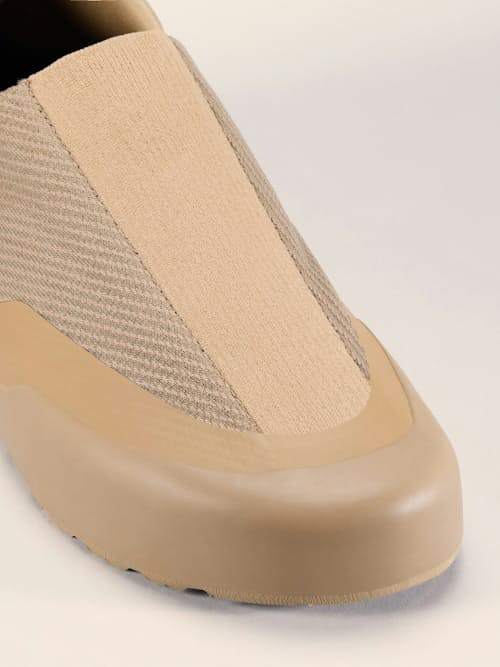 laydown detail image of Kragg Slip On