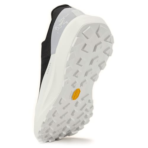 laydown image of Norvan LD 4 Sneaker