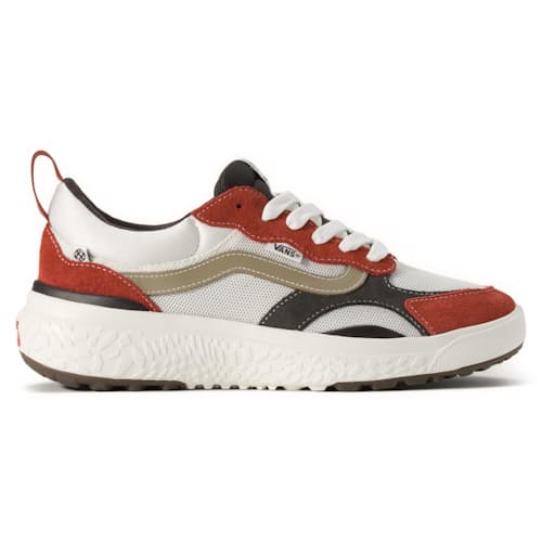 laydown image of MTE Ultrarange NEO VR3 Sneaker