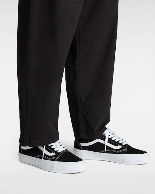on model image of Premium Old Skool 36 Sneaker