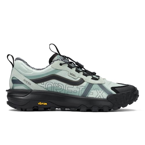 lifestyle image of MTE Crosspath XC GTX Sneaker