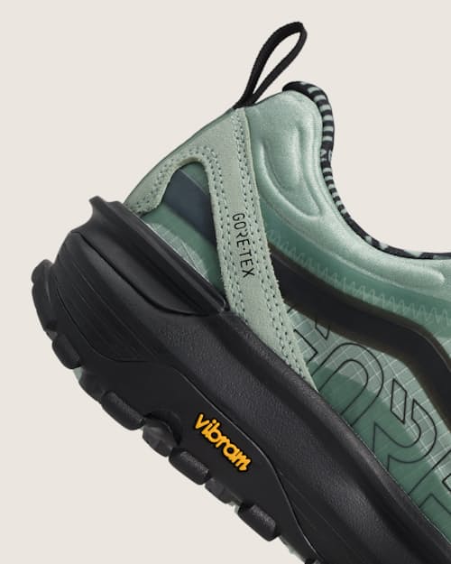 laydown detail image of MTE Crosspath XC GTX Sneaker