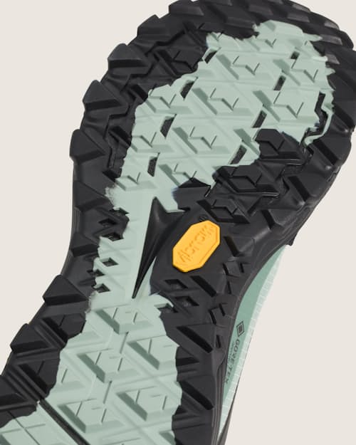 laydown detail image of MTE Crosspath XC GTX Sneaker