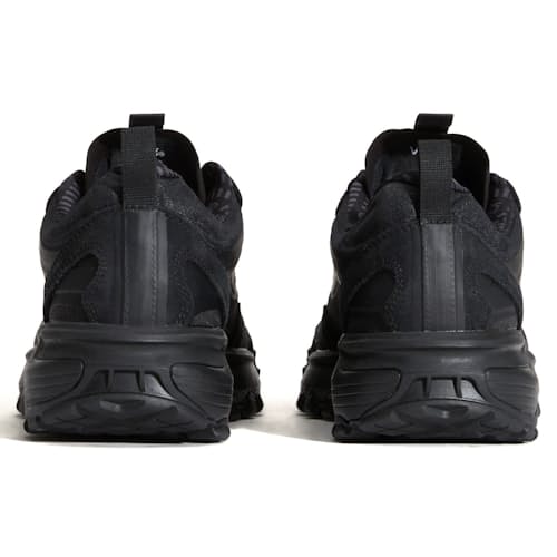 laydown image of MTE Crosspath XC GTX Sneaker