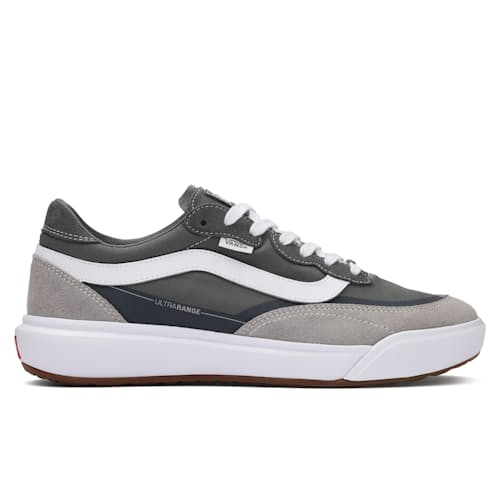 laydown image of MTE Ultrarange 2.0 SE Sneaker