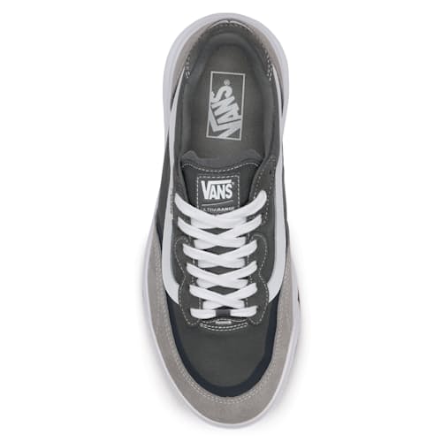 laydown image of MTE Ultrarange 2.0 SE Sneaker