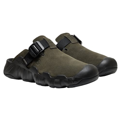 laydown image of Hyperport Clog