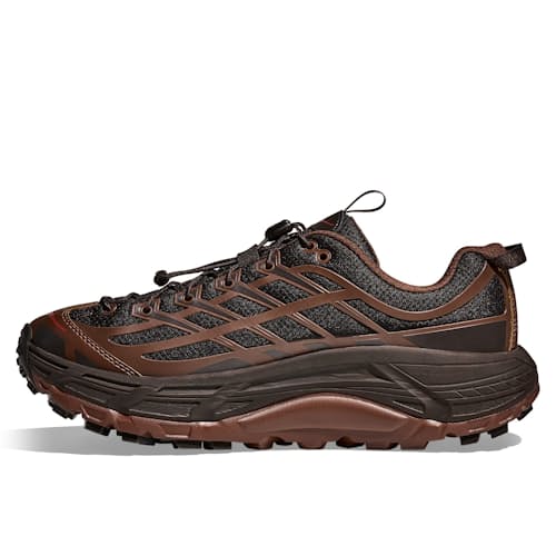 laydown image of Mafate Three 2 Sneaker