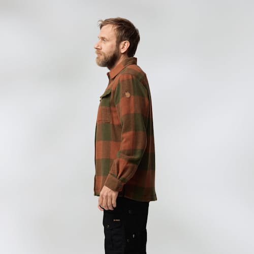 on model image of Canada Heavy Flannel Shirt