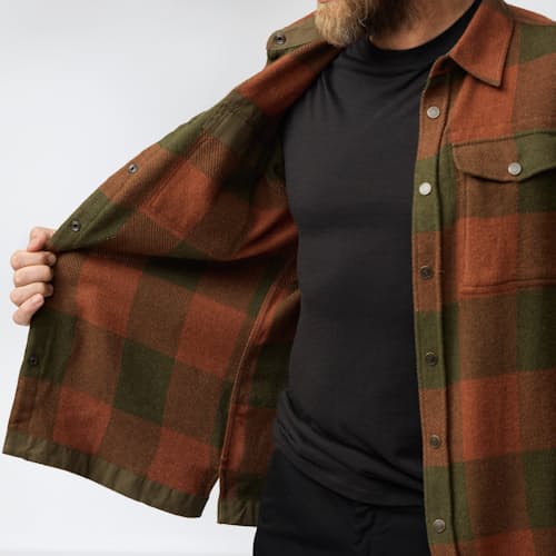 on model image of Canada Heavy Flannel Shirt