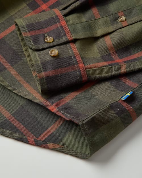 laydown detail image of Fjallglim Shirt