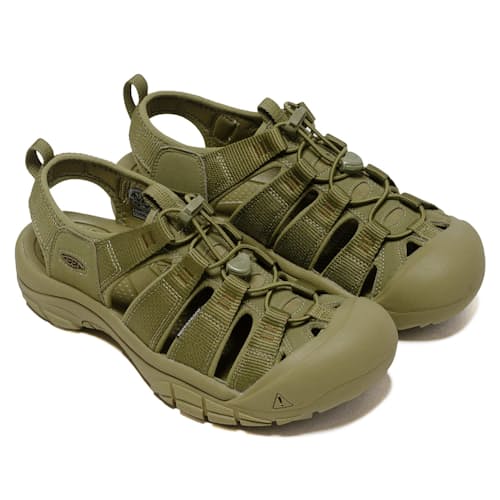 laydown image of Newport Sandal