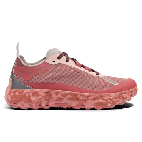 laydown image of 001 RZ Trail Running Sneaker