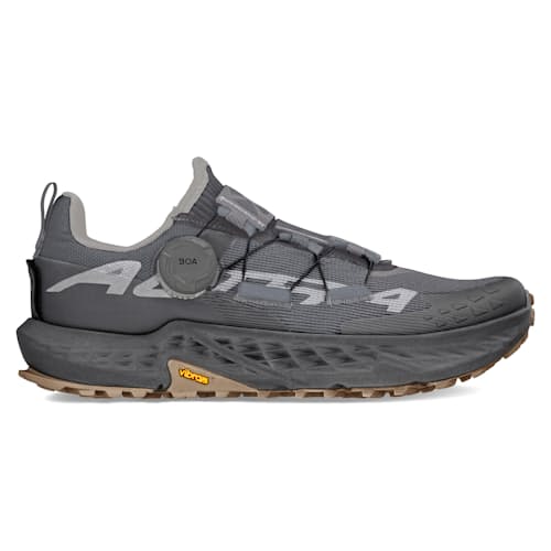 laydown image of Altra x and Wander Timp 5 BOA