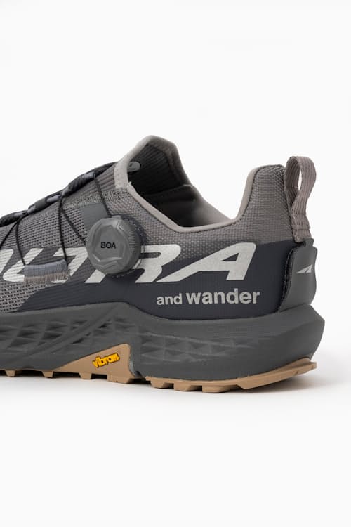 laydown detail image of Altra x and Wander Timp 5 BOA