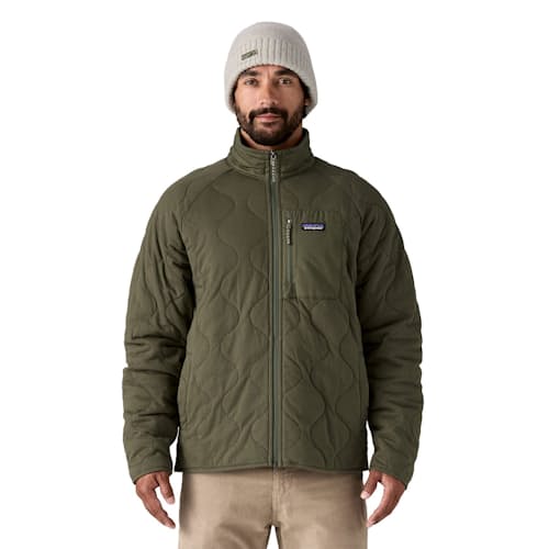 on model image of Daily Quilted Jacket