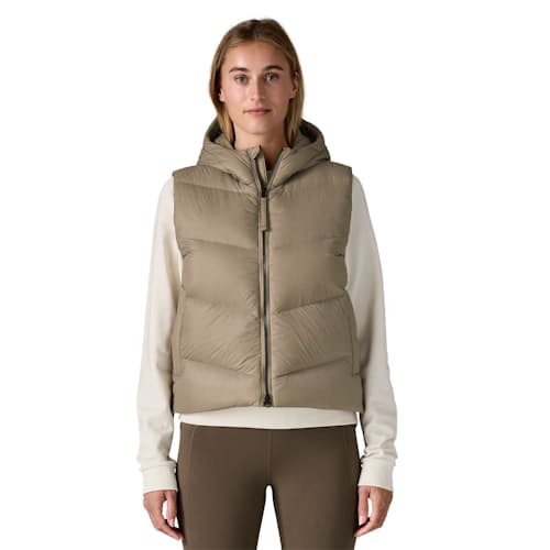 on model image of Women's Sindit Vest